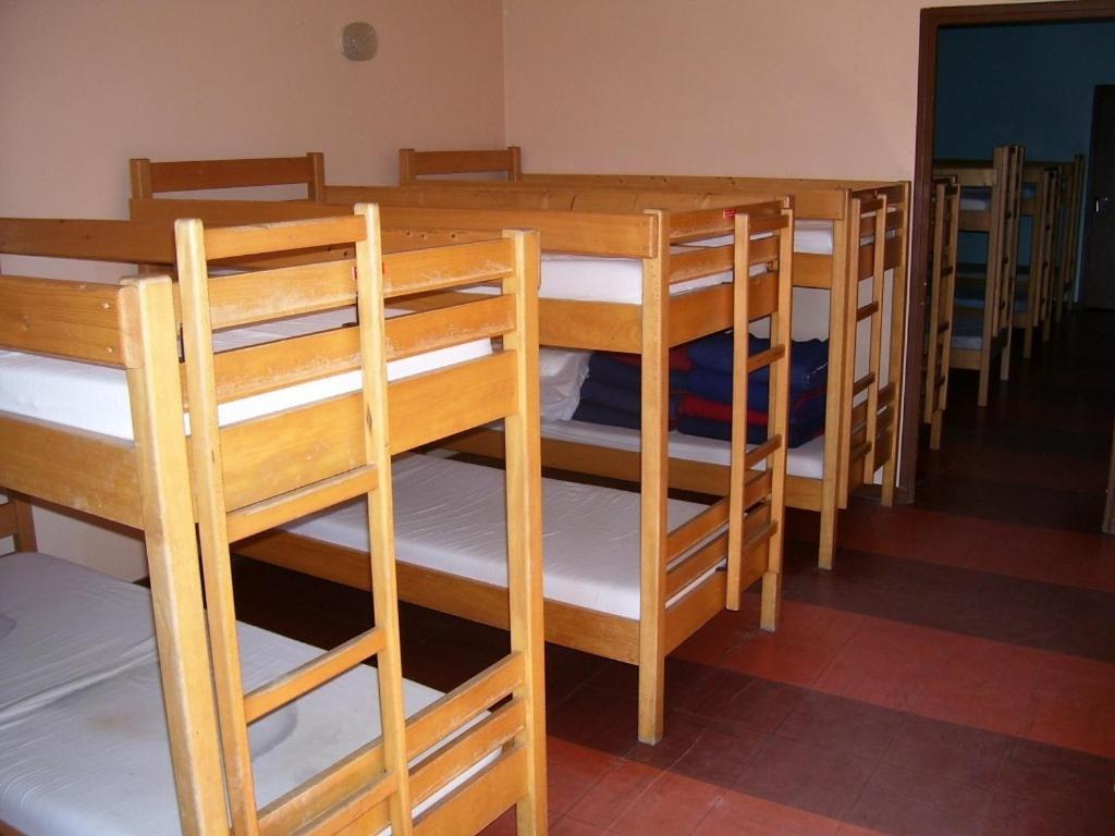 Hotel Le Refuge Mas-dʼOrcières Ruang foto